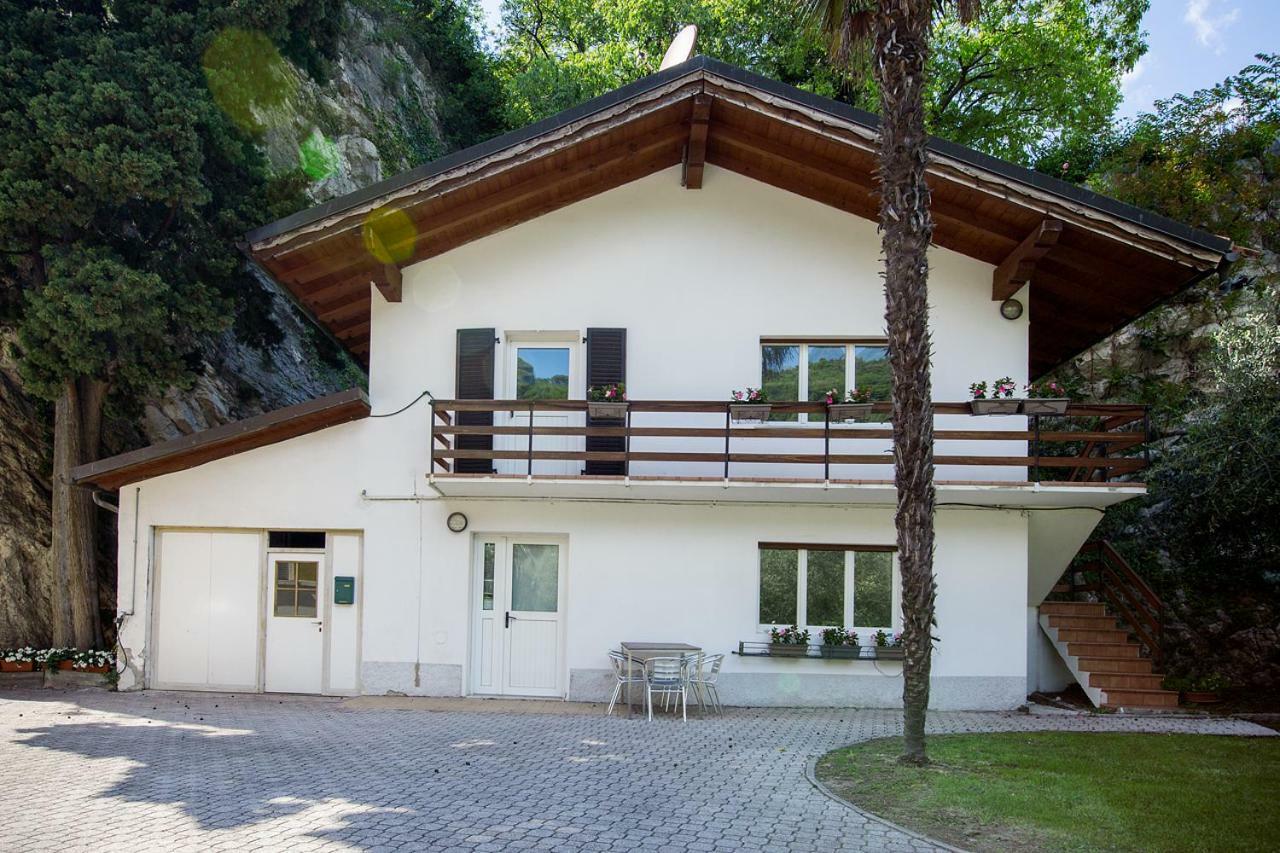טורבולה Apartments Suster מראה חיצוני תמונה