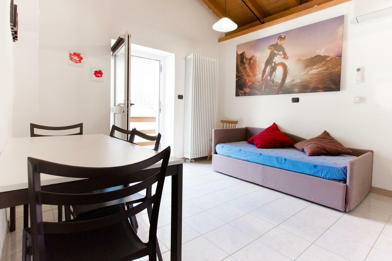 טורבולה Apartments Suster מראה חיצוני תמונה